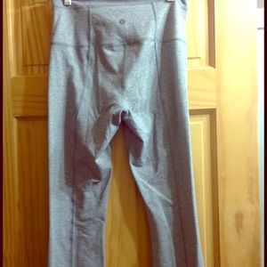 Lululemon yoga pants