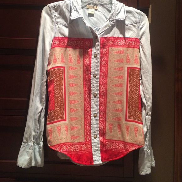 Lucky Brand Denim Shirt - Picture 1 of 4