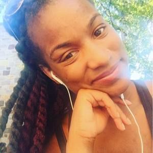 Meet your Posher, Melanie