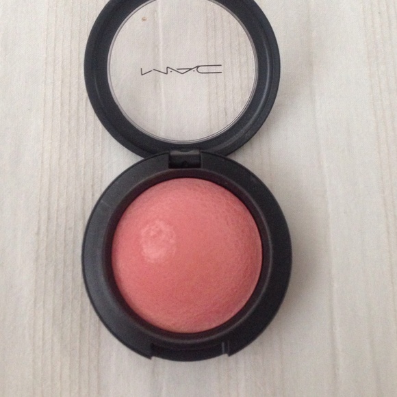 MAC mineralize blush