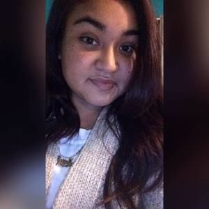 Meet your Posher, Niaa