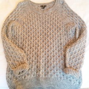 •RESERVED FOR MACIEE• Chunky Crochet Grey Sweater