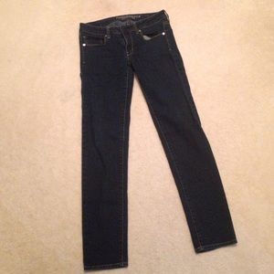 BRAND NEW American Eagle skinny super stretch jean