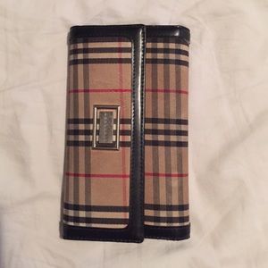 Burberry wallet