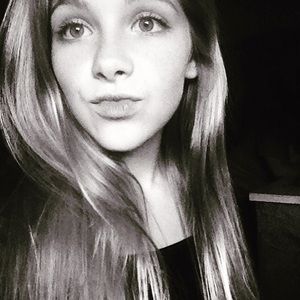 Meet your Posher, Katelyn