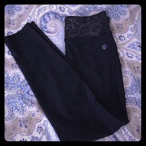 Black skinny leggings
