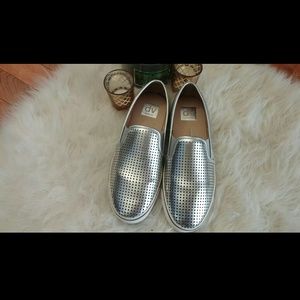 DOLCE VITA  SLIP ONS!  FINAL PRICE!! 🌟🌟