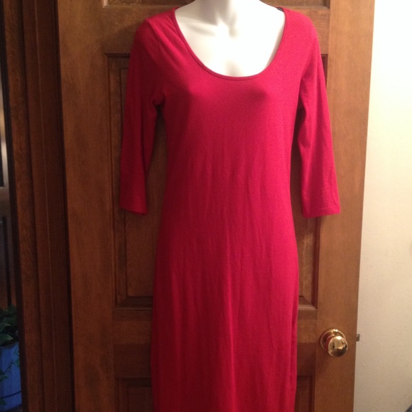 Red Dress - Picture 2 of 3