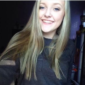 Meet your Posher, Abbi