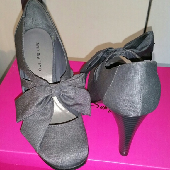 Shoes - Picture 2 of 3