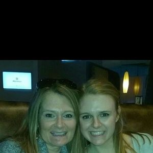 Meet your Posher, Casey