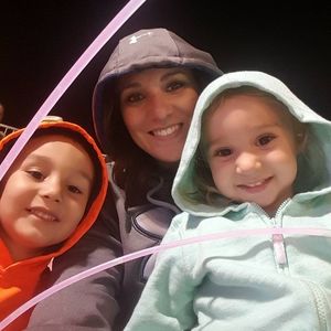 Meet your Posher, Caitlin