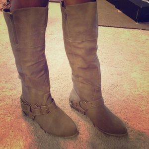 👢Foreign Exchange 👢