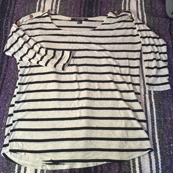 striped shirt