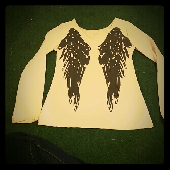 Angel wing sweater/long sleeve
