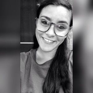 Meet your Posher, Vanessa
