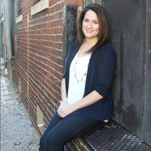 Meet your Posher, Sara