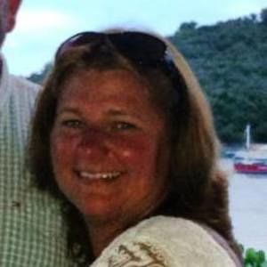 Meet your Posher, Leeann