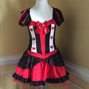 Halloween!  Queen of Wonderland