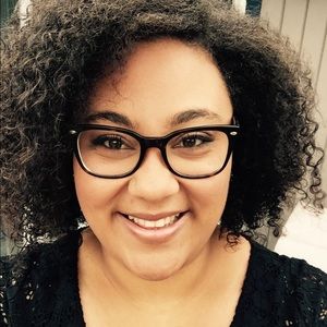 Meet your Posher, Andrea