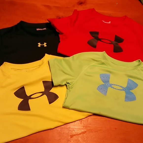 Boys Under Armour Shirts Size 4/5