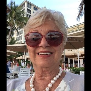 Meet your Posher, Lynn