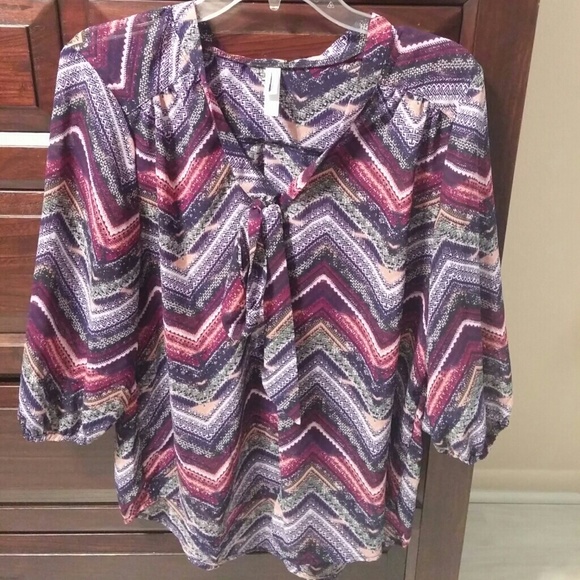 Tie front top