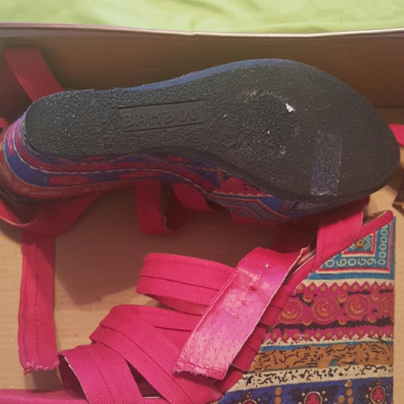 Aztec Wedges - Picture 3 of 3