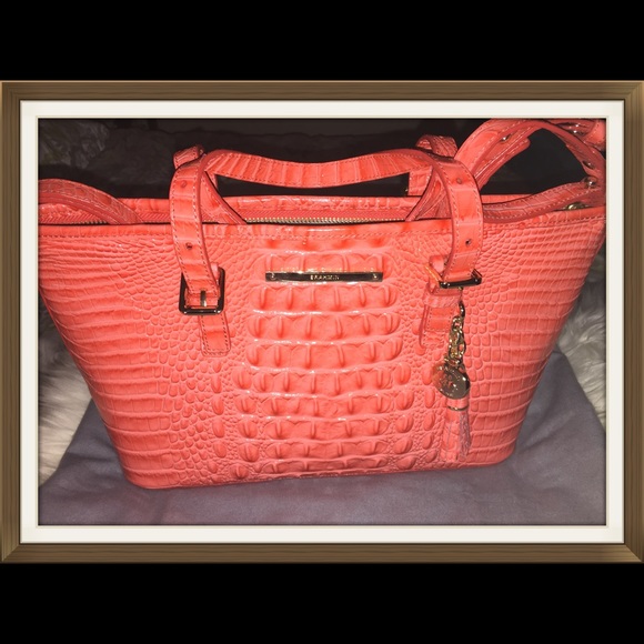 Brahmin Handbags - 🆕 Brahmin Melbourne Tote Medium Handbag