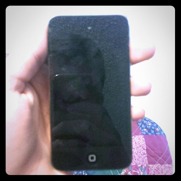 apple ipod touch 4th gen