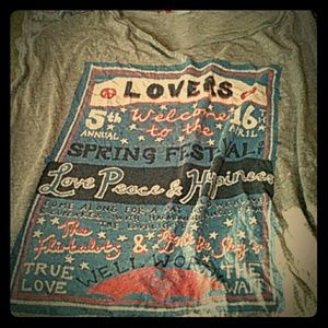 Super cute little hippie T