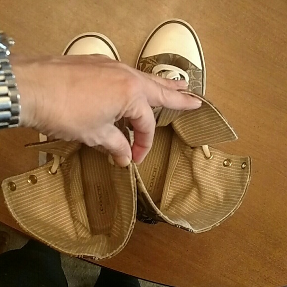 High top coach sneakers sz 6.5 - Picture 4 of 4