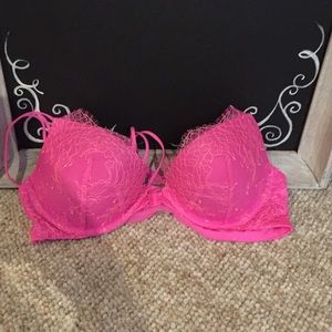 Victoria's Secret Strappy Back PushUp Bra Sz. 34B