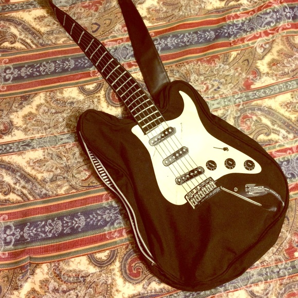 Old school guitar sling purse