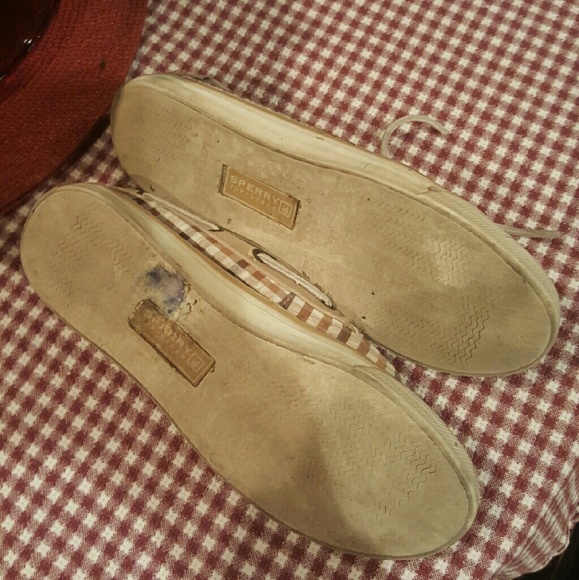 Checkered Sperry Buy $15 Trade $20 - Picture 4 of 4