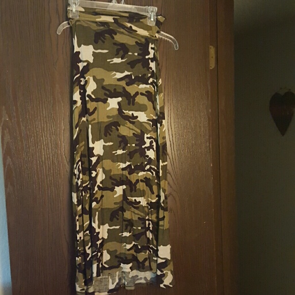 Camo maxi skirt