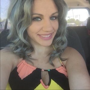 Meet your Posher, Kayla
