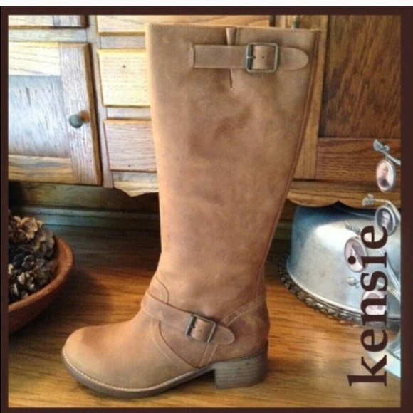 Looking For in size 10 - Picture 1 of 2
