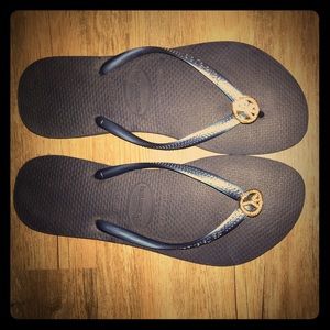 Havaiana flip-flops with Crystal peace sign