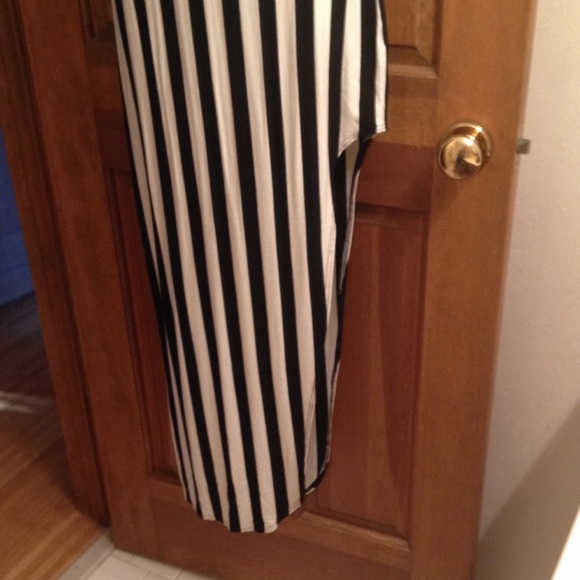Stripe Dress. Price drop! - Picture 4 of 4