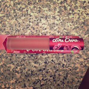 LIME CRIME RIOT VELVETINE !