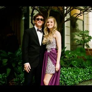 I am selling my prom dress worn once!