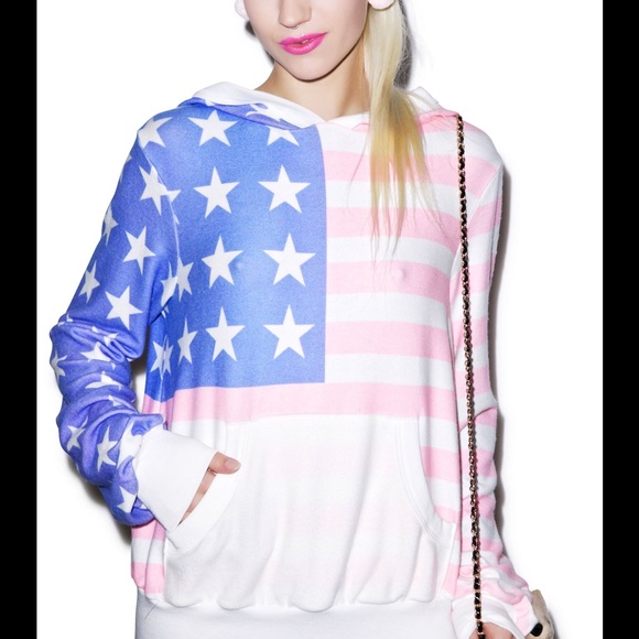 ISO WILDFOX MISS AMERICA HOODIE SIZE SMALL