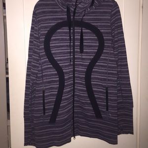 Lulu lemon sweatshirt