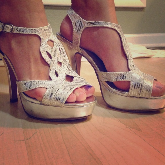 Sparkly heels!