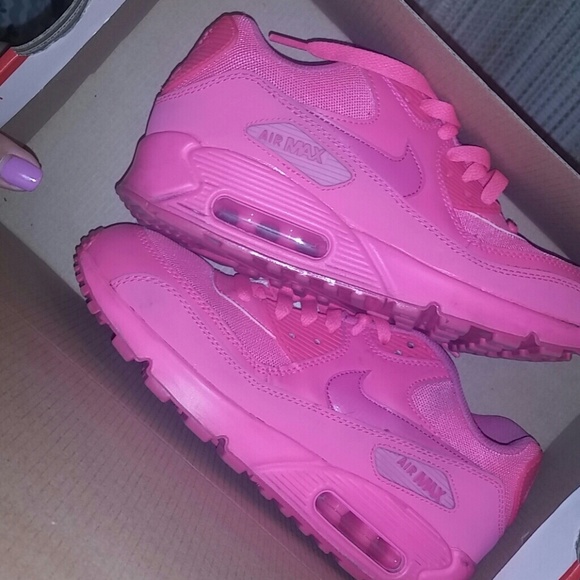 Nike Shoes - Airmax hyper pink