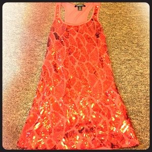 Detailed Sequin tank top.