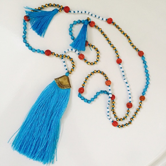 ❌❌SOLD Boho Tassel Beaded Necklace - Picture 2 of 3