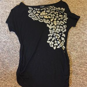 Black cheetah shirt