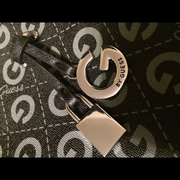 Purse - Picture 4 of 4